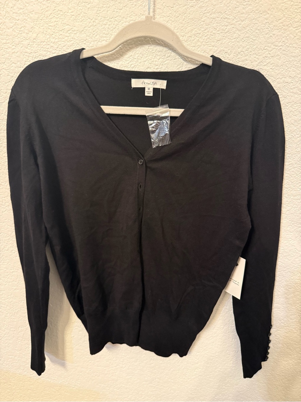 Active USA Women’s Black Cardigan Medium Button Front Long Sleeve NWT